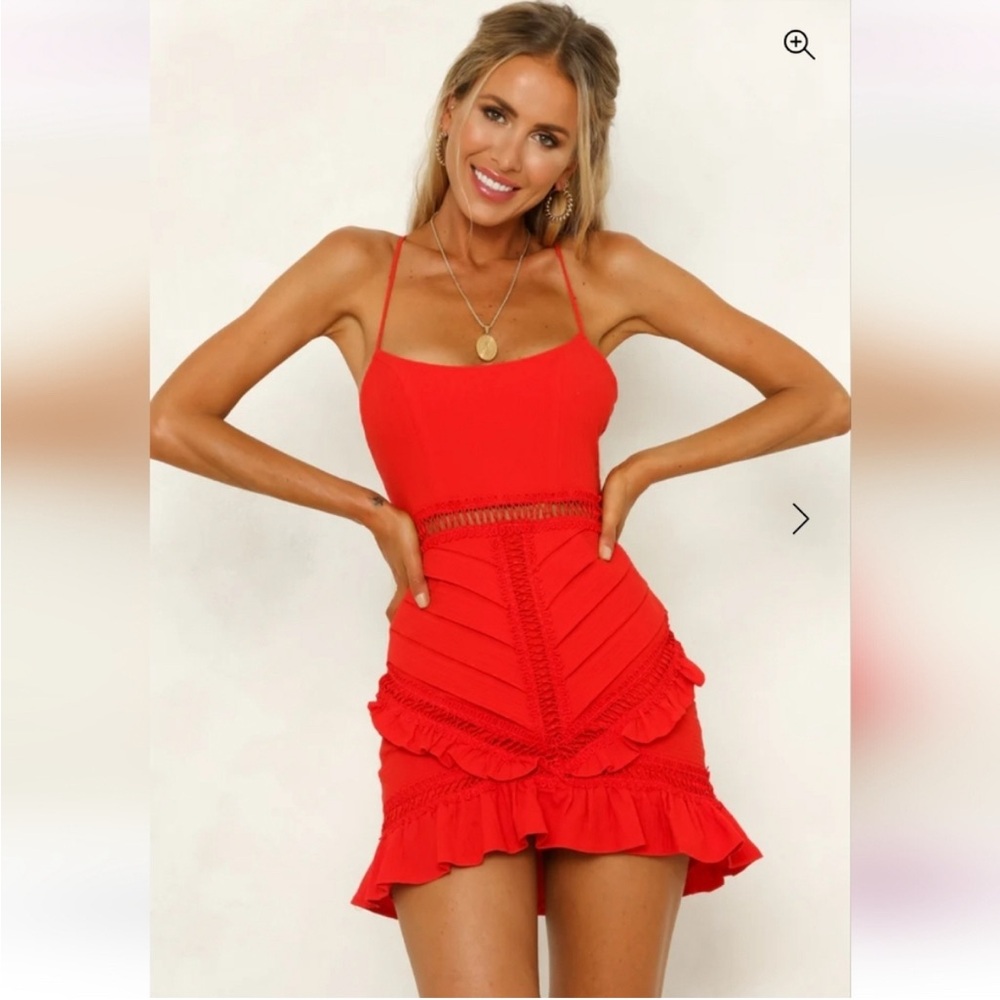 SOLD- HELLO MOLLY Searching Seattle dress in Red. Size Small NWT